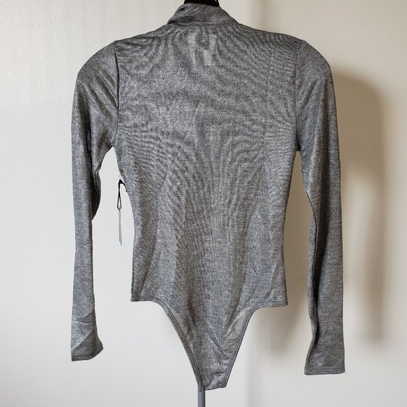 FOREVER 21 Silver Metallic Bodysuit Sexy!! SMALL - Picture 3 of 7
